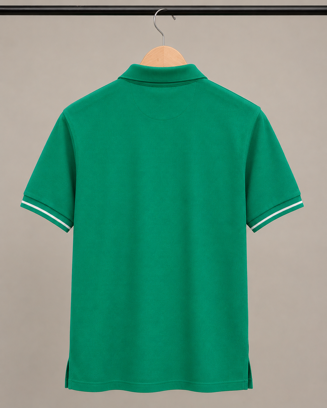 L Men Green Polos T-Shirt